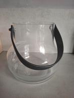 Glazen vaas met streepjes en leren hengsel, Overige kleuren, Ophalen of Verzenden, Minder dan 50 cm, Glas