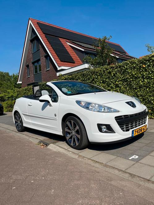 Peugeot 207 1.6 16V Turbo CC 2013 Wit Cabriolet, Auto's, Peugeot, Particulier, ABS, Airbags, Airconditioning, Alarm, Bluetooth