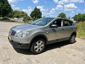 Nissan Qashqai 1.6 Visia airco beschikbaar voor biedingen