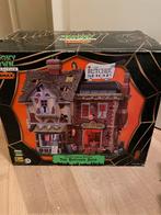 Lemax spooky town butcher shop, Diversen, Ophalen of Verzenden, Zo goed als nieuw