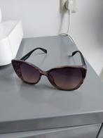 Gucci zonnebril, Ophalen of Verzenden, Zo goed als nieuw, Zwart, Overige merken