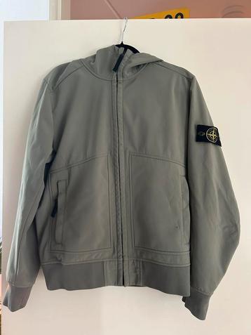 Stone island soft shell Maat L ( 100% Orgineel ) beschikbaar voor biedingen