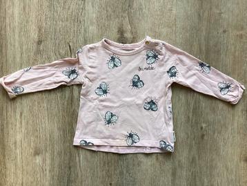 Shirtje met vlinders (68) beschikbaar voor biedingen