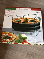 Pizzarek voor de oven, Ophalen of Verzenden, Zo goed als nieuw, Oven, Minder dan 45 cm