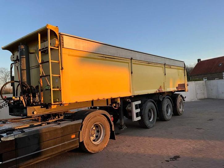 2005 A.j.k. Kipper oplegger, Auto's, Vrachtwagens, Bedrijf, Aanhangers en Opleggers, Overige brandstoffen, Origineel Nederlands