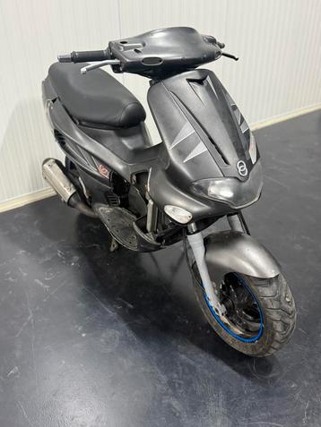 Gilera Runner 125cc DD DG met papieren beschikbaar voor biedingen