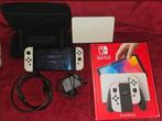 Nintendo switch Oled met veel toebehoren, Spelcomputers en Games, Spelcomputers | Nintendo Switch, Met games, Met 2 controllers
