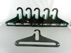 Vintage design kledinghangers MK Karhumuovi Finland, 6 stuks, Ophalen of Verzenden