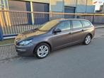 Peugeot 308 SW 1.2 PureTech *EINDEJAARS AANBIEDING!, Auto's, Peugeot, Stof, Gebruikt, Euro 6, 1199 cc