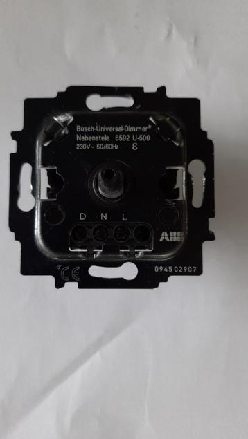 2 stuks Busch Universal dimmer beschikbaar voor biedingen