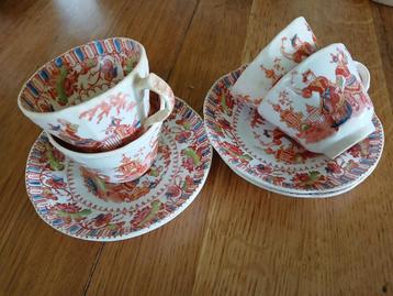 Chinese kopjes en schoteltjes (4) beschikbaar voor biedingen