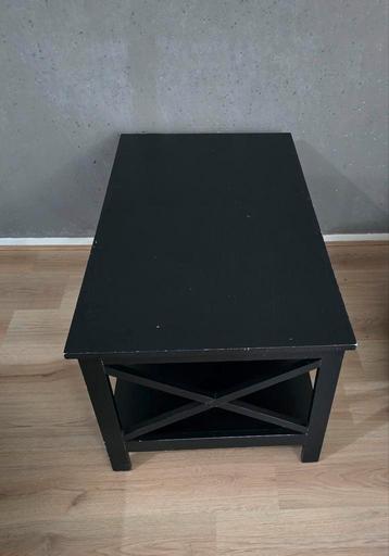 Salontafel  beschikbaar voor biedingen