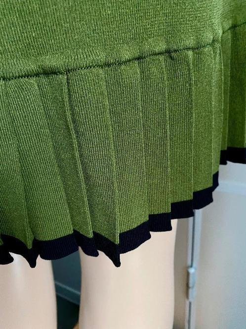 J132 Nieuw: Nikkie Kate Moss maat 38=M fijn-gebreide jurk, Kleding | Dames, Jurken, Nieuw, Maat 38/40 (M), Groen, Knielengte, Ophalen of Verzenden