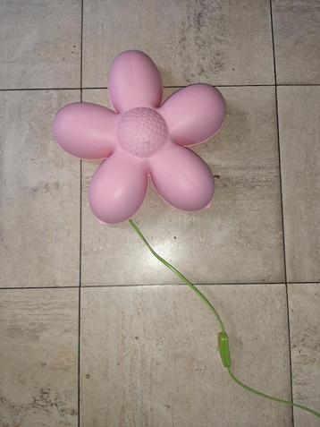 leuke Lamp roze bloem wandlamp kinderkamer babykamer beschikbaar voor biedingen