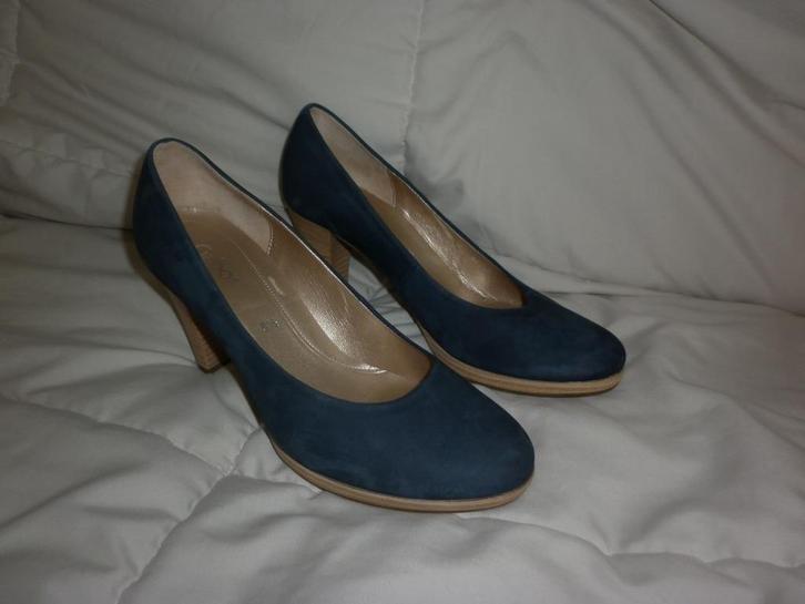pumps maat 38,5 merk : Gabor, Kleding | Dames, Schoenen, Zo goed als nieuw, Pumps, Blauw, Ophalen of Verzenden