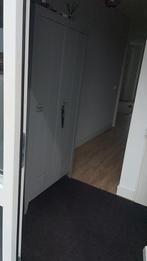 Woood kast betongrijs (190x96x44), Ophalen, Zo goed als nieuw