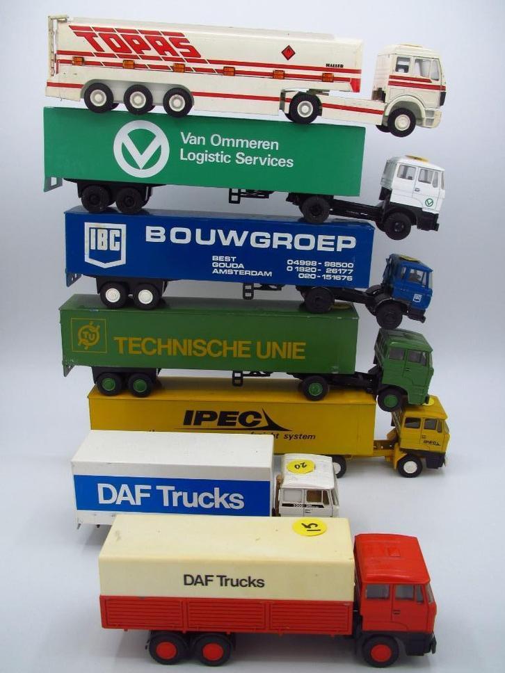 Lion car - 7 miniatuur Trucks DAF en Mercedes 1:50, Hobby en Vrije tijd, Modelauto's | 1:50, Gebruikt, Bus of Vrachtwagen, Lion Toys