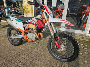 KTM 450 EXC-F SIX DAYS (bj 2020) beschikbaar voor biedingen