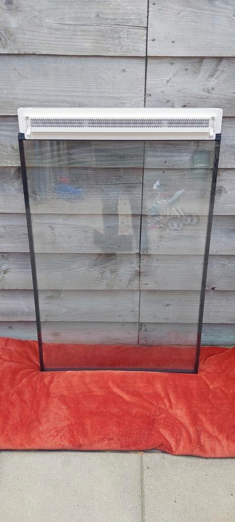 Te koop thermopeen raam met ventilatiesysteem, Doe-het-zelf en Verbouw, Glas en Ramen, Zo goed als nieuw, Gevelraam of Ruit, 80 tot 120 cm