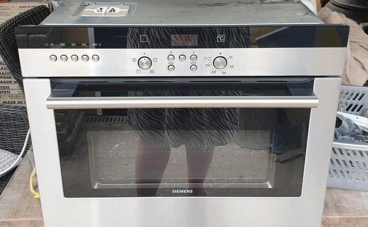 Siemens inbouw combimagnetron HB84K550, Witgoed en Apparatuur, Magnetrons, Gebruikt, Inbouw, Combimagnetron, 45 tot 60 cm, Grill