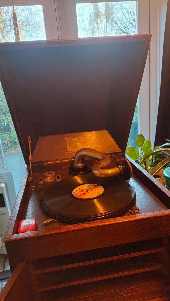 His Masters voice antieke goed werkende platenspeler., Antiek en Kunst, Antiek | Tv's en Audio, Ophalen