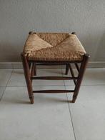 Eiken krukje Met biezen zitting, Ophalen, Zo goed als nieuw, Hout