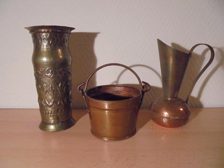 2 oude koperen vazen en een bloempot, Antiek en Kunst, Antiek | Koper en Brons, Koper, Ophalen of Verzenden