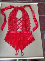 Leg Avenue kanten stringbody rood Maat L, Ophalen of Verzenden, Lingerie, Rood, Regina