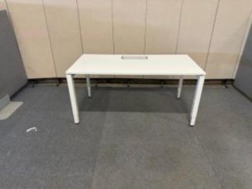 Bureau met knop, stopcontact en kabelgoot 180x90xH62-84,60st - afbeelding 13