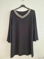 Jurk kniel.87cm 3/4 mouw Studio Mo medium zwart 2x gedragen., Kleding | Dames, Jurken, Maat 38/40 (M), Studio Mo, Zwart, Ophalen of Verzenden