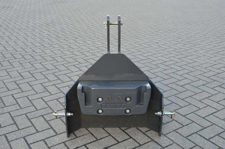 Fendt Frontgewicht voor Fendt Smalspoor tractor, Auto-onderdelen, Overige Auto-onderdelen, Gebruikt