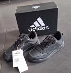 Nieuwe ADIDAS schoenen maat 31, Ophalen of Verzenden, Nieuw, Jongen, Schoenen