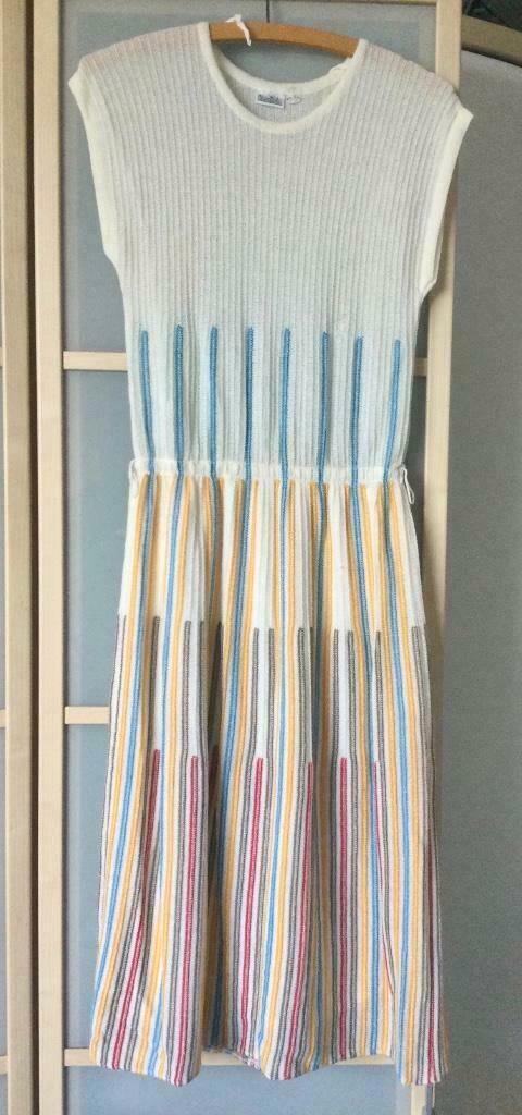 een mooie vertikaal gestreepte zomer jurk, Kleding | Dames, Jurken, Zo goed als nieuw, Maat 36 (S), Onder de knie, Ophalen of Verzenden