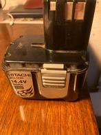 twee HITACHI accu's met oplader 14.4 volt, Ophalen of Verzenden, Zo goed als nieuw, Boor- en Schroefmachine, Variabele snelheid