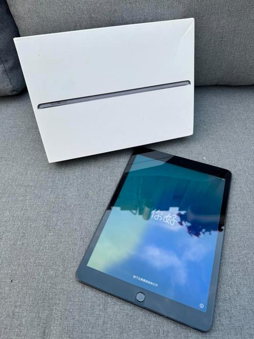 Apple iPad 9e Generatie 64GB Spacegrey Compleet met doos, Computers en Software, Apple iPads, Zo goed als nieuw, Apple iPad, Wi-Fi