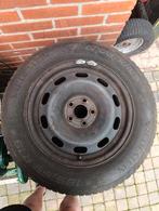 Winterbanden VW Bora 195/65 R15 met stalen velg, Ophalen, Gebruikt
