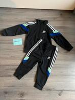 Adidas pak maat 92, Kinderen en Baby's, Kinderkleding | Maat 92, Ophalen, Zo goed als nieuw, Jongen of Meisje