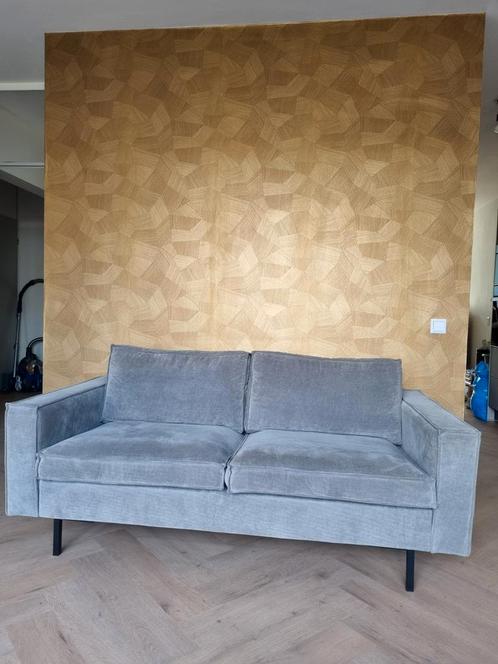 WOOOD bank Arwin 2,5-zits - vergrijsd groen, Huis en Inrichting, Banken | Sofa's en Chaises Longues, Zo goed als nieuw, Eenpersoons