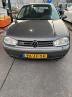 Volkswagen Golf 2.3 V5 125KW 2002 Grijs, Auto's, Voorwielaandrijving, 170 pk, Zilver of Grijs, 1500 kg