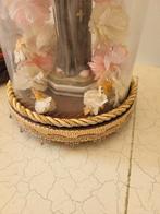 Vintage stolp met heiligen beeldje, Ophalen