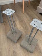 Beton boxensteunen Zijn 40 cm hoog., Muziek en Instrumenten, Ophalen of Verzenden, Zo goed als nieuw