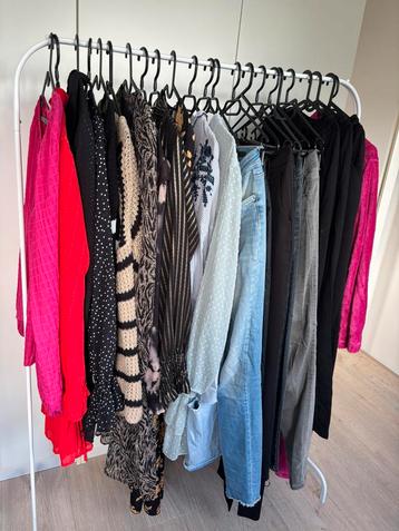 Pakket winterkleding dames. Maat M/L beschikbaar voor biedingen