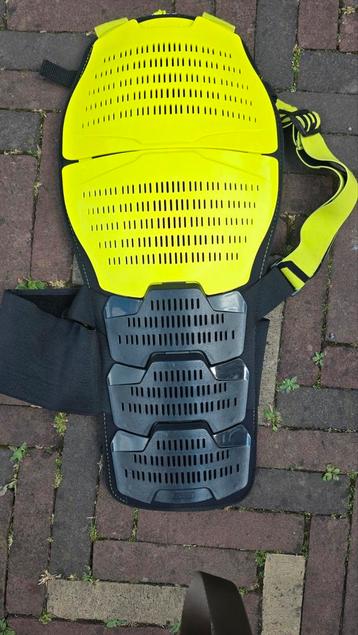 Wedze rug protection maat M beschikbaar voor biedingen