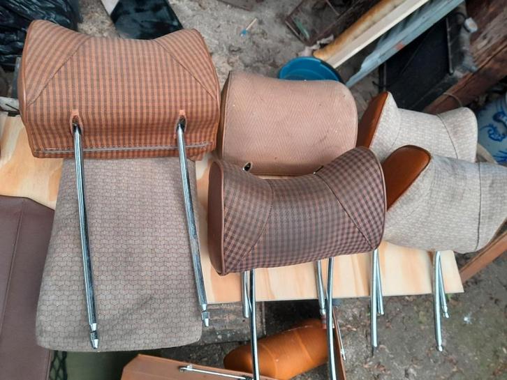 Hoofdsteunen mercedes w114/115/116/123 te koop, Auto-onderdelen, Interieur en Bekleding, Mercedes-Benz, Oldtimer onderdelen, Gebruikt