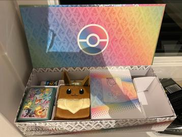 Prismatic Evolutions Premium Set Accesoires + kaarten beschikbaar voor biedingen