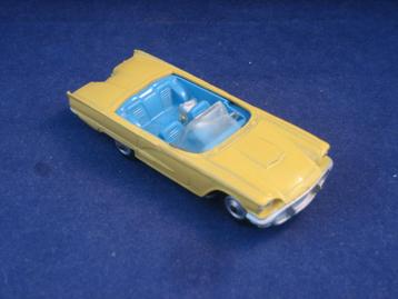 Corgi Toys  Ford Thunderbird Convertible/Opknapper. beschikbaar voor biedingen