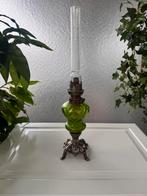 Groene antieke olielamp, Antiek en Kunst, Antiek | Glas en Kristal, Ophalen of Verzenden
