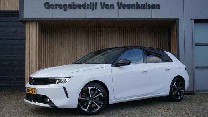 Opel Astra 1.6 180pk Hybrid Elegance Virtual Cockpit 17inch, Auto's, Opel, Te koop, Astra, ABS, Achteruitrijcamera, Adaptive Cruise Control