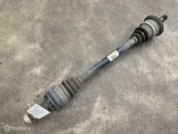 Aandrijfas linksachter BMW 5-serie F10 ('10-'13) 33207630183 beschikbaar voor biedingen