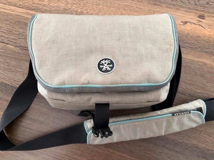 Solide fototas van Crumpler. Cupcake 5500. Nieuwstaat., Audio, Tv en Foto, Fotografie | Fototassen, Zo goed als nieuw, Schoudertas